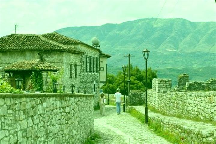 Escorts Ivanaj, Albania — Local Companions