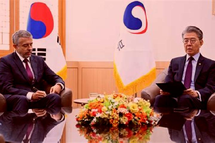Escorts Iwon, South Korea — Local Companions