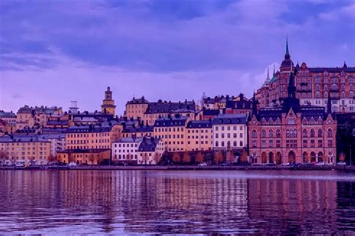 Escorts Jaerbo, Sweden — Local Companions