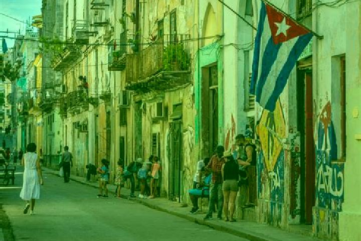 Escorts Jagueey Grande, Cuba — Local Companions
