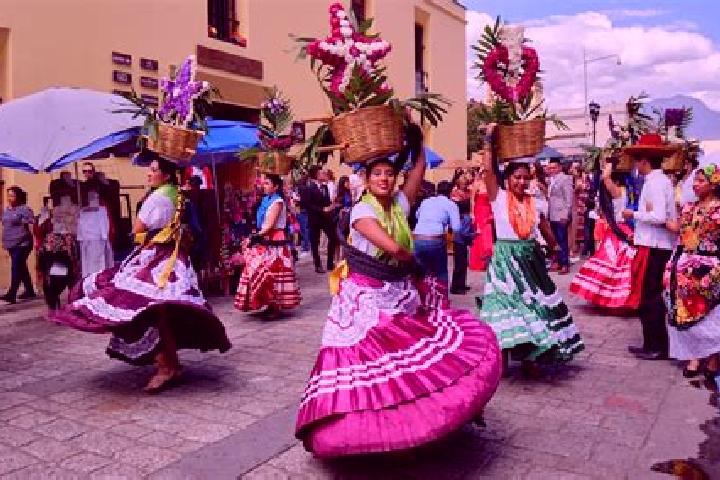 Escorts Jaltenco, Mexico — Local Companions