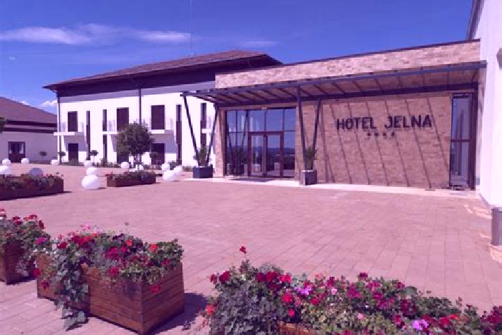 Escorts Jelna, Romania — Local Companions