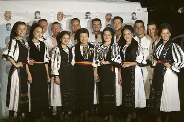 Escorts Jidvei, Romania — Local Companions