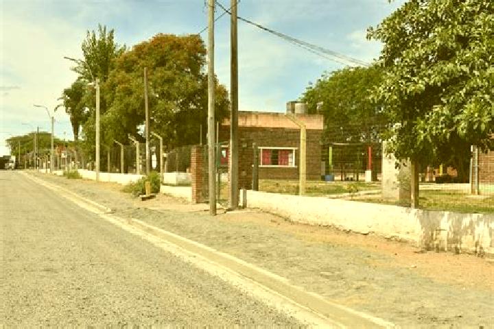 Escorts Joaquin Suarez, Uruguay — Local Companions