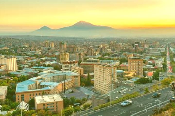 Escorts Jrarbi, Armenia — Local Companions