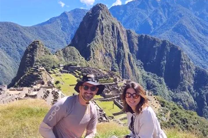 Escorts Jucul, Peru — Local Companions