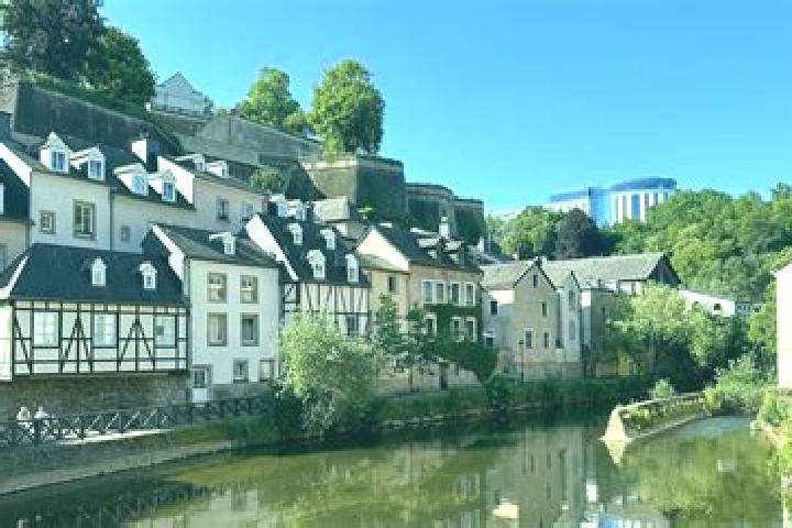 Escorts Junglinster, Luxembourg — Local Companions
