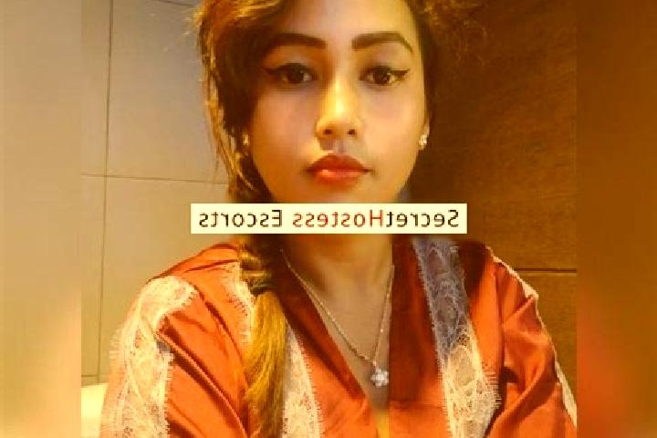 Escorts Kador, Indonesia — Local Companions