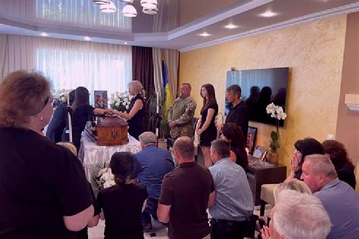 Escorts Kadubivtsi, Ukraine — Local Companions
