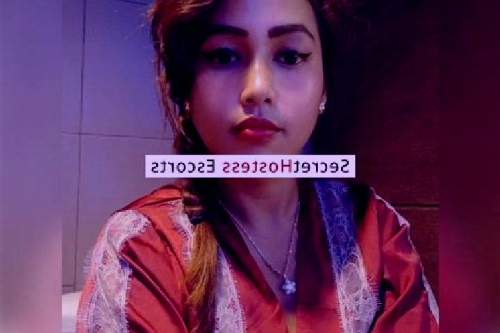 Escorts Kadujampang, Indonesia — Local Companions