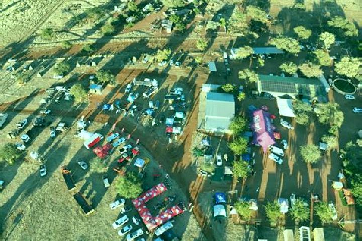 Escorts Kalkfeld, Namibia — Local Companions