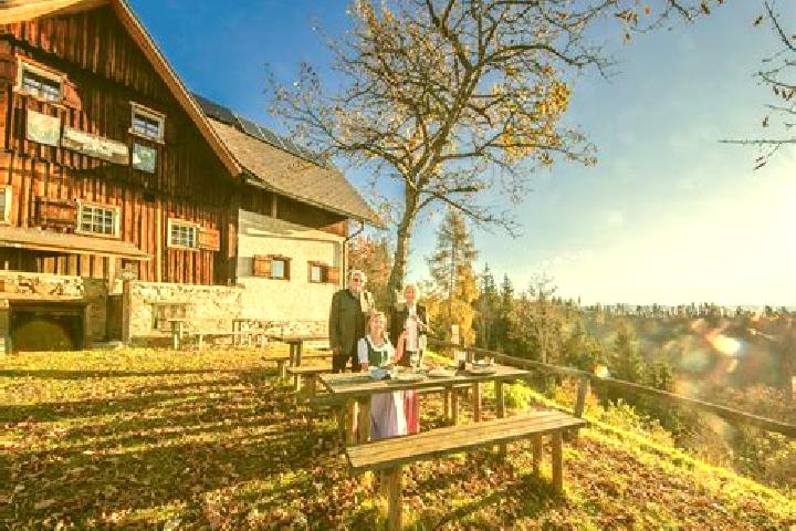 Escorts Kalsdorf bei Graz, Austria — Local Companions