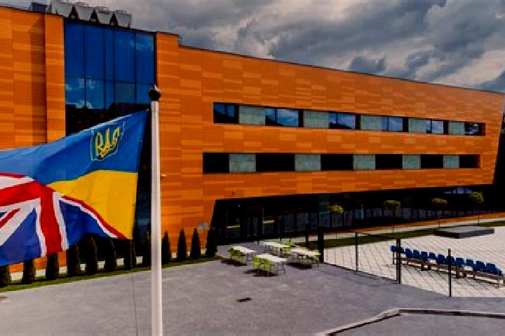 Escorts Kamesznica, Poland — Local Companions