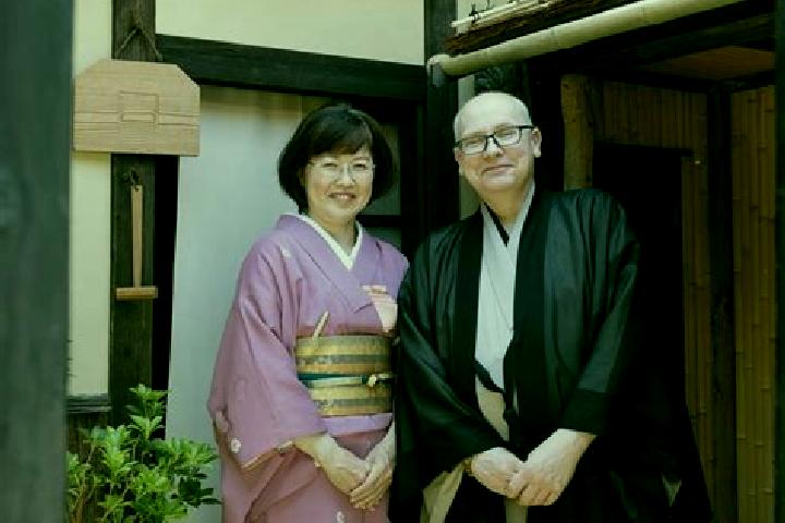 Escorts Kamigyo-ku, Japan — Local Companions