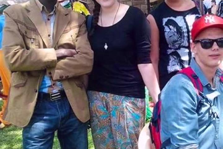 Escorts Kangare, Kenya — Local Companions