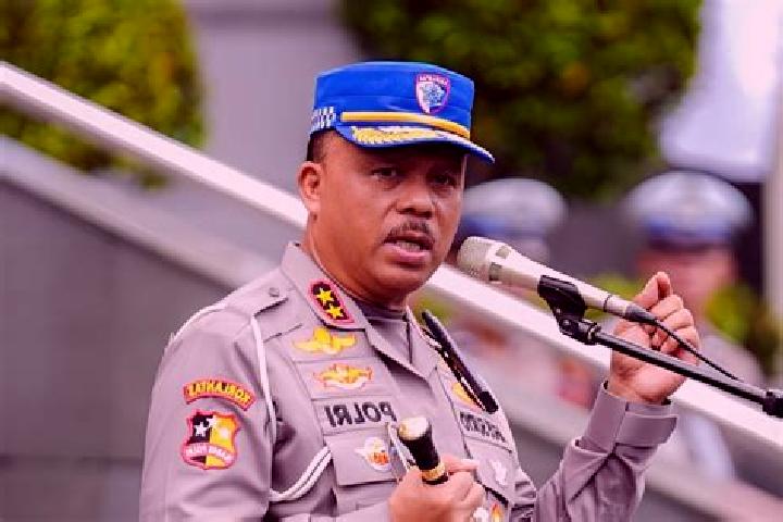 Escorts Karangagung Timur, Indonesia — Local Companions