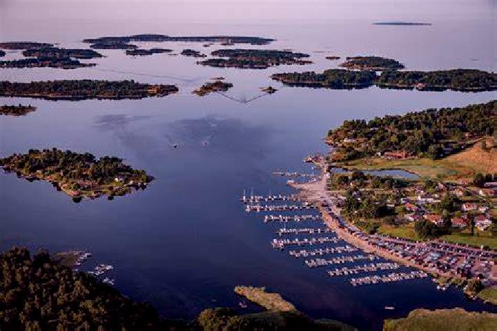 Escorts Karlskrona, Sweden — Local Companions