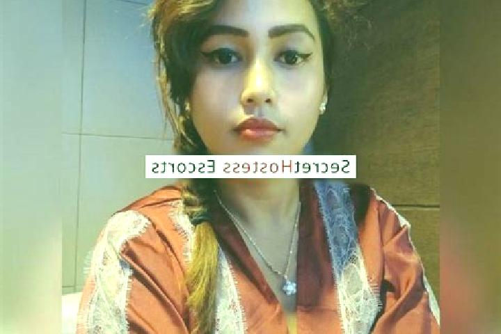 Escorts Katikuloko, Indonesia — Local Companions