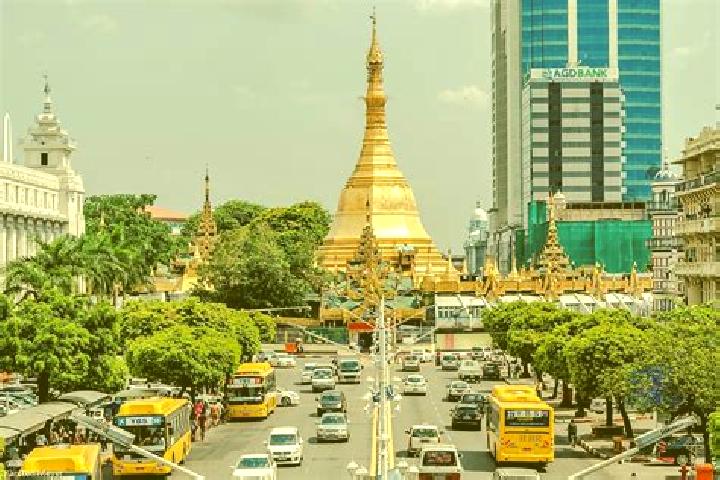Escorts Kawt Dun, Myanmar — Local Companions