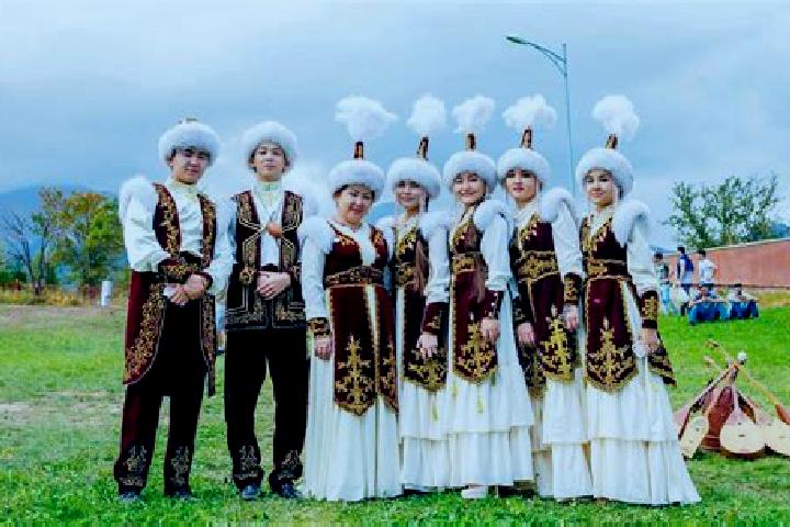 Escorts Kazalinsk, Kazakhstan — Local Companions
