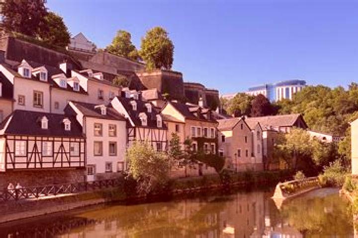 Escorts Kehlen, Luxembourg — Local Companions