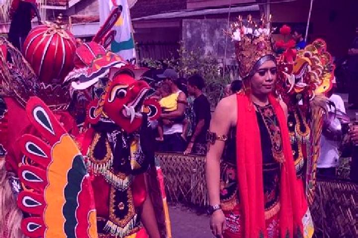 Escorts Kemiren Krajan, Indonesia — Local Companions