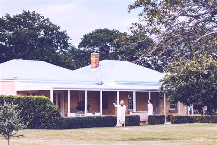 Escorts Kettering, Australia — Local Companions