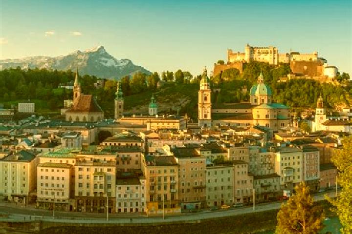 Escorts Kettlasbrunn, Austria — Local Companions