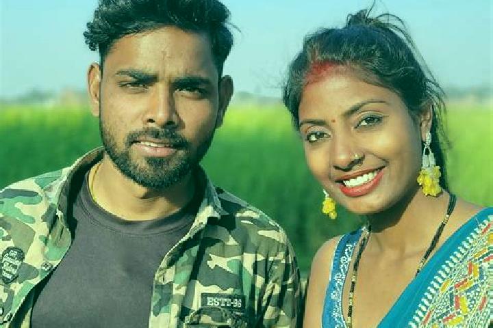 Escorts Khalilabad, India — Local Companions