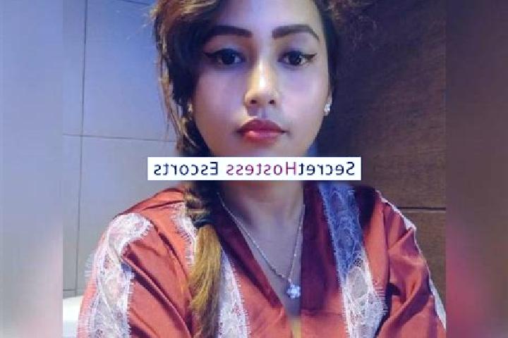 Escorts Kigamani, Indonesia — Local Companions