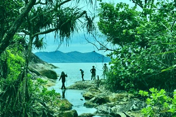 Escorts Ko Chang Tai, Thailand — Local Companions