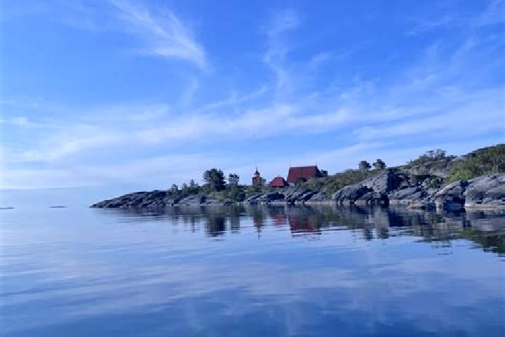 Escorts Koekar, Aland Islands — Local Companions