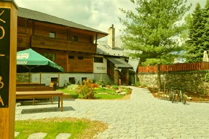 Escorts Komorni Lhotka, Czech Republic — Local Companions