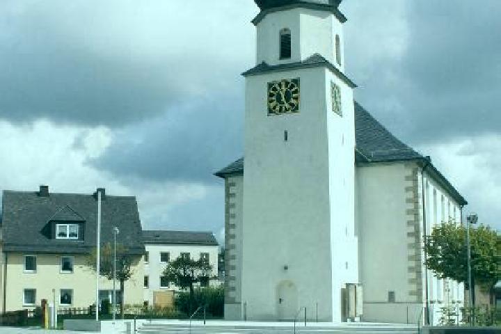 Escorts Konradsreuth, Germany — Local Companions