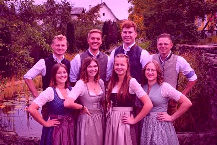 Escorts Kopfing im Innkreis, Austria — Local Companions
