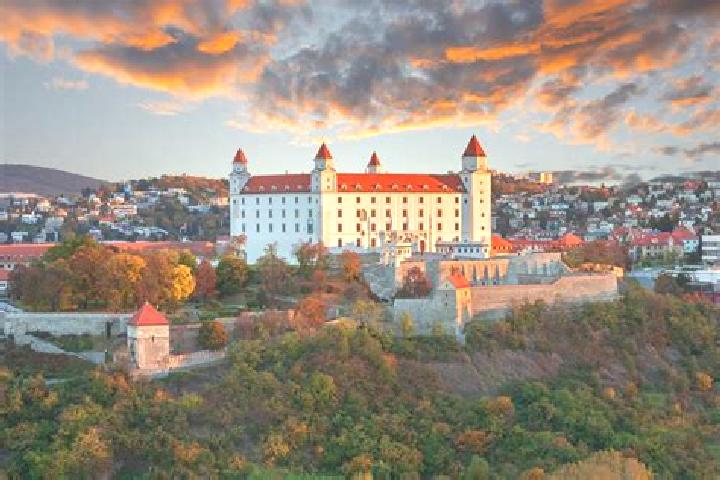 Escorts Koskovce, Slovakia — Local Companions