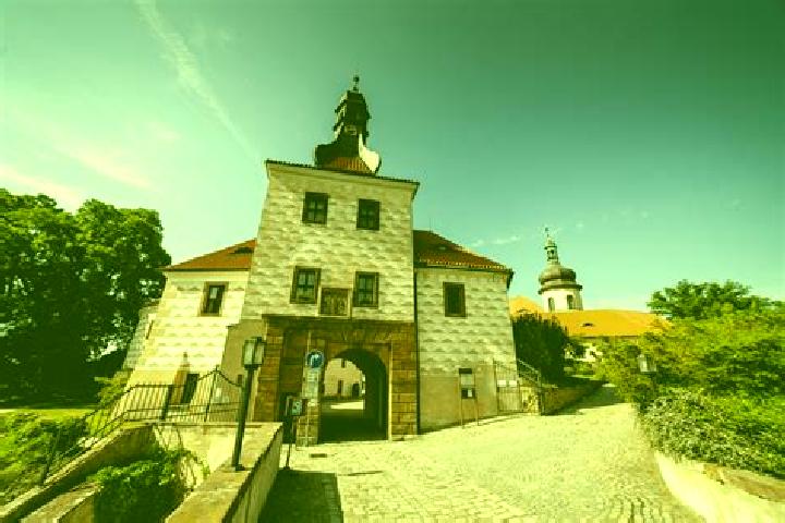 Escorts Kostelec nad Cernymi lesy, Czech Republic — Local Companions