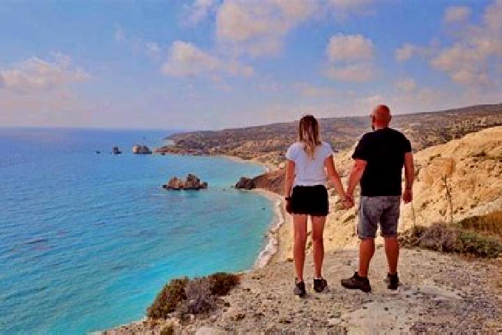 Escorts Kouklia, Cyprus — Local Companions