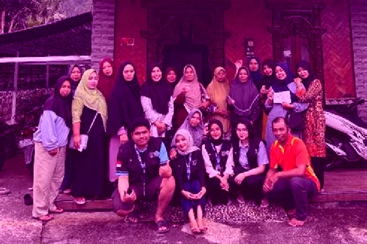 Escorts Krajan Kaliglagah, Indonesia — Local Companions
