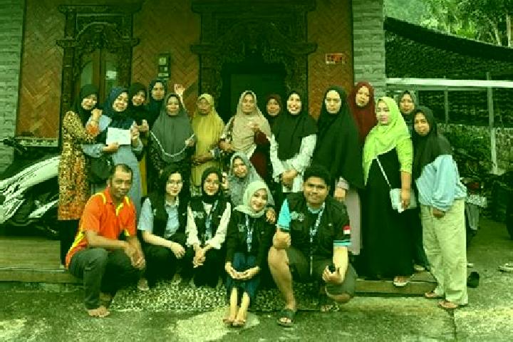Escorts Krajan Kulon, Indonesia — Local Companions