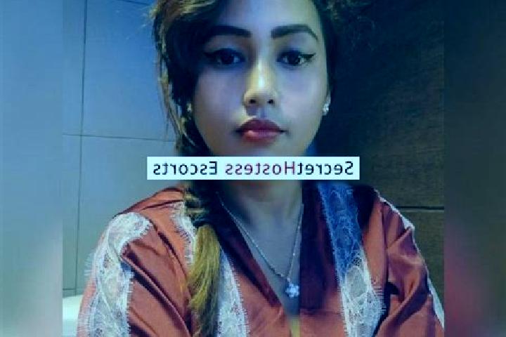 Escorts Krajanbaturno, Indonesia — Local Companions