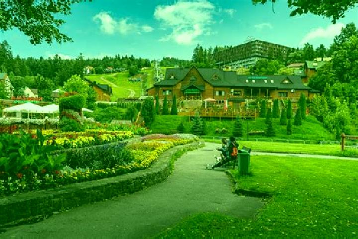 Escorts Krasnaya Gora, Russia — Local Companions