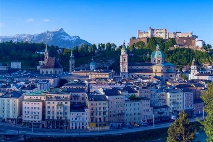 Escorts Kristen, Austria — Local Companions