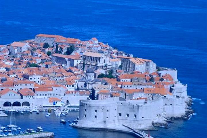 Escorts Kukci, Croatia — Local Companions