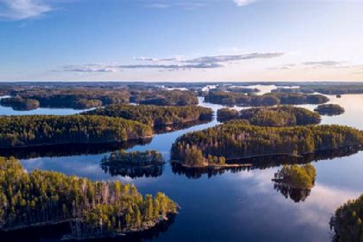 Escorts Kuru, Finland — Local Companions