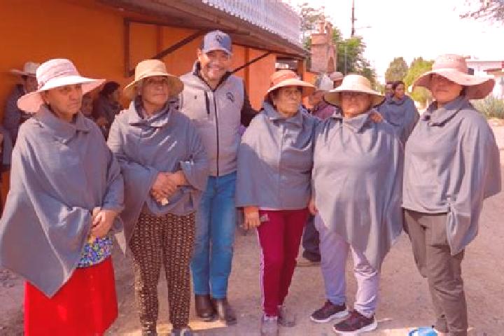 Escorts La Cruz de Aguilar, Mexico — Local Companions
