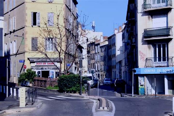 Escorts La Rue-Saint-Pierre, France — Local Companions