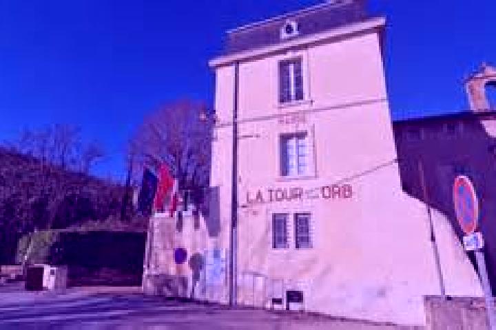 Escorts La Tour-sur-Orb, France — Local Companions