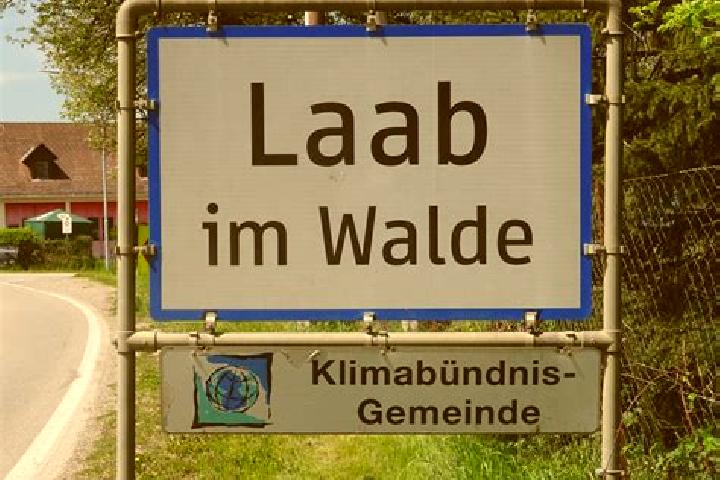 Escorts Laab im Walde, Austria — Local Companions