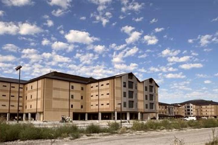 Escorts Lackland Air Force Base, United States — Local Companions